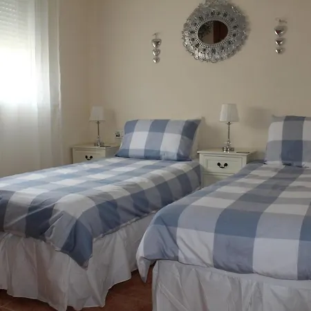 2 Bedroom Townhouse In *